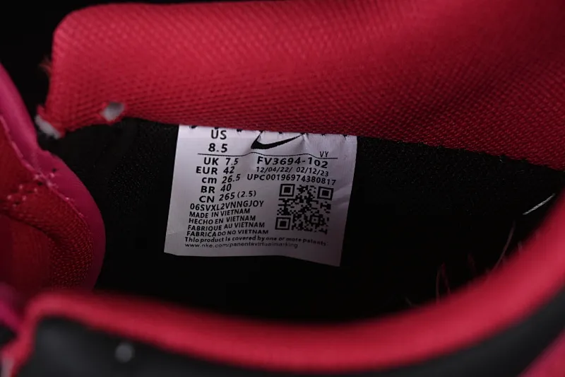All categories Nk Air Force 1 Air Force series Nk Air Force 1 Low Air Force low top Nike Air Force 1'07 Low Year of the Horse limited edition Jet black rose red Air Force 1 low top casual sneakers FV3694-102
